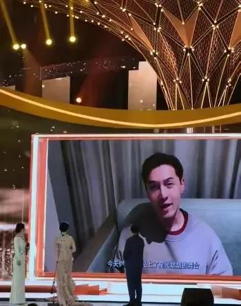 刘亦菲获得奖项_荣誉刘亦菲成就最高的人_刘亦菲的荣誉与成就