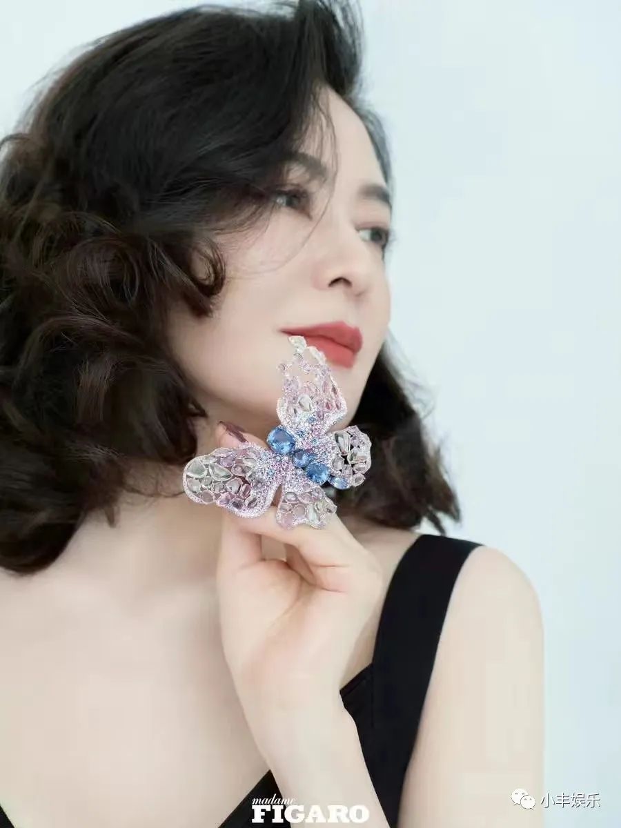 女星关之琳_关之琳风格_关之琳的影视作品中的女性形象