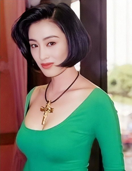 爱情故事里的主演_爱情故事男主角_张敏的影视作品中的爱情故事