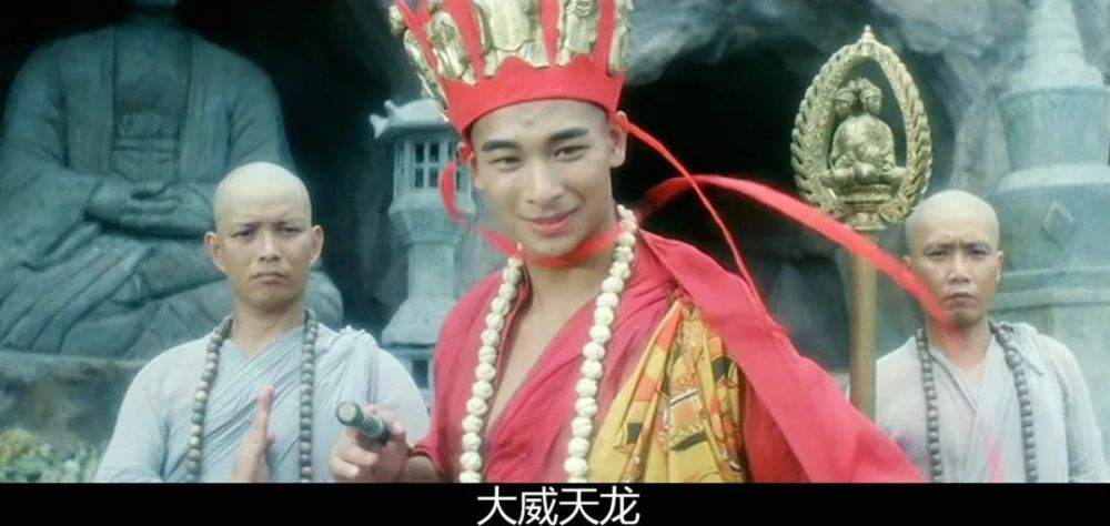 表演职业人物模仿_关之琳的职业技能与表演技巧_表演方法技巧