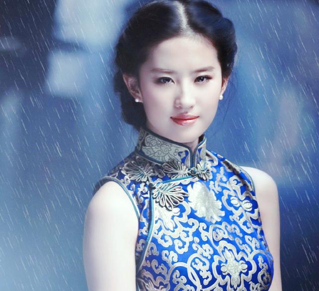 刘亦菲：从小花到女神的蜕变_小花蜕变女神刘亦菲到第几集了_小刘亦菲跳舞