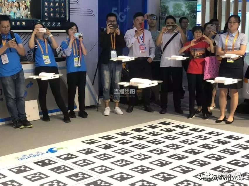 无人机编队飞行控制算法设计_编队飞行中如何实现无人机的精准控制？_无人机编队飞行软件