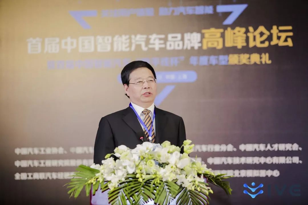 宝马车未来趋势_安全性评测：宝马的历史与未来_宝马汽车史