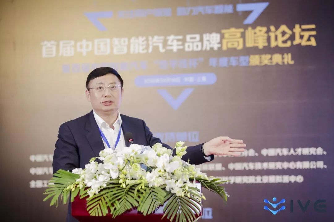 宝马汽车史_安全性评测：宝马的历史与未来_宝马车未来趋势